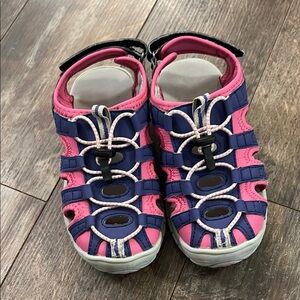 Khombu Pink and Blue Water Shoes with Closed-Toe Design